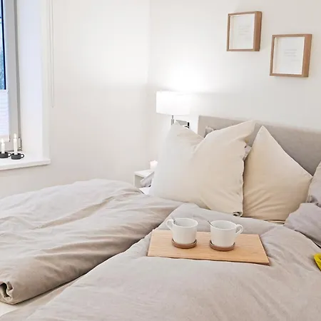 Op'n Diek Apartment *